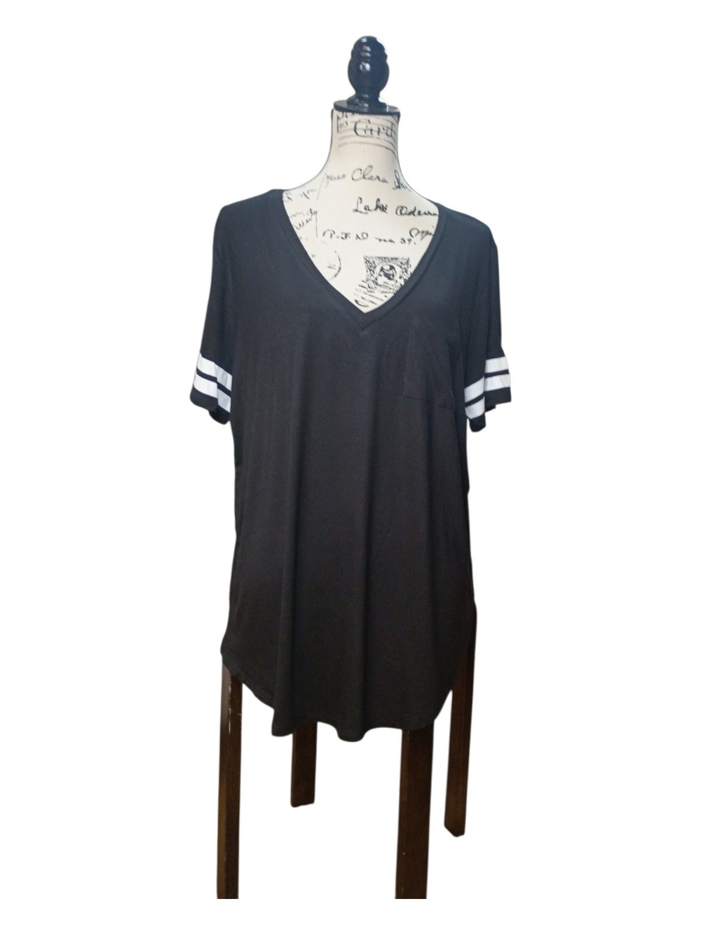 #1210 Hippie Chic USA  V-Neck Tunic Top